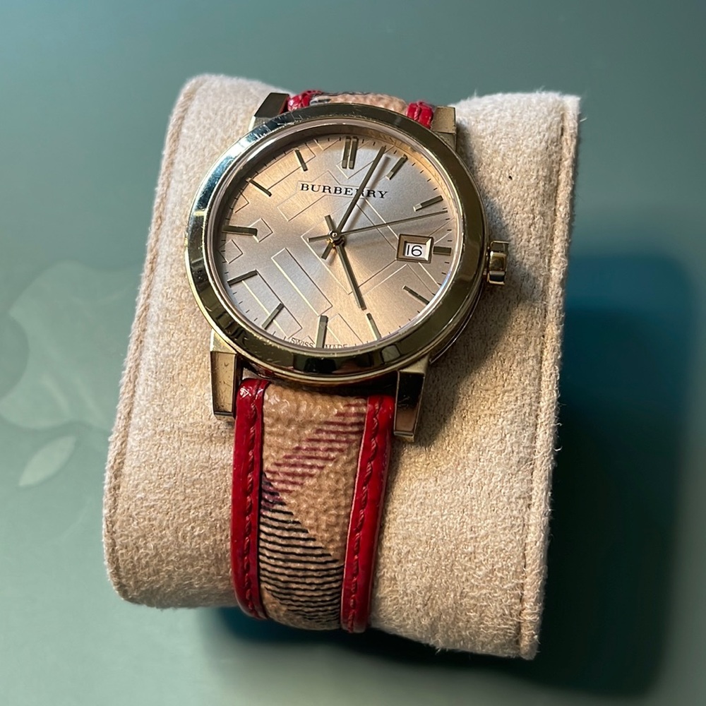 Women’s Burberry Checkstrap Gold Watch